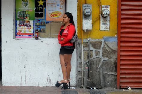 Encuentra una prostituta Santiago Momoxpan