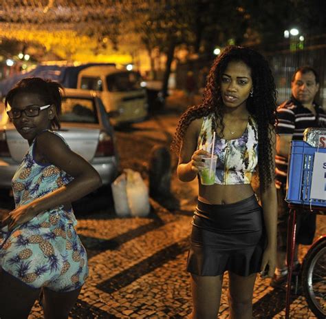 Find a prostitute Sao Jose da Laje