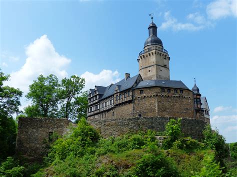 Sexual massage Burg Unter Falkenstein