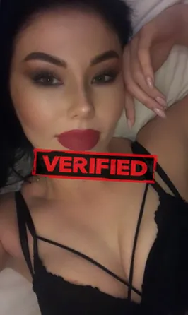 Amber sexmachine Prostitute Karoliniskes
