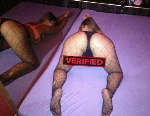 Britney fraise Maison de prostitution Roissy en Brie