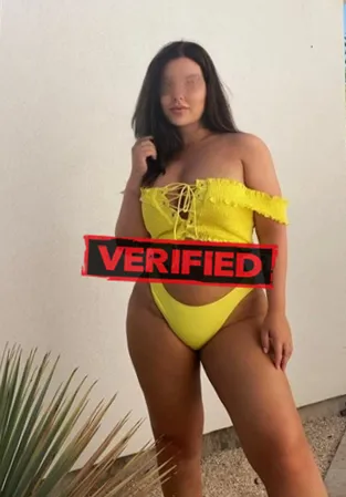Amanda tits Prostitute Yeppoon